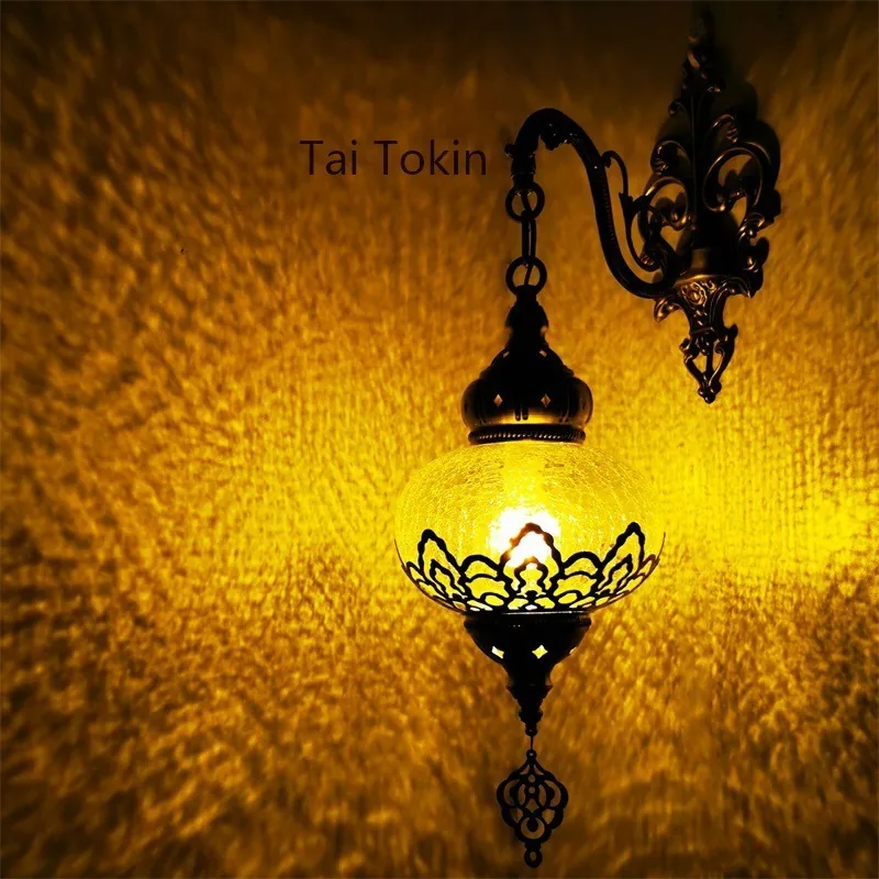 Vintage Wall Lamp — Hotel, Dining Room & Café — view 9