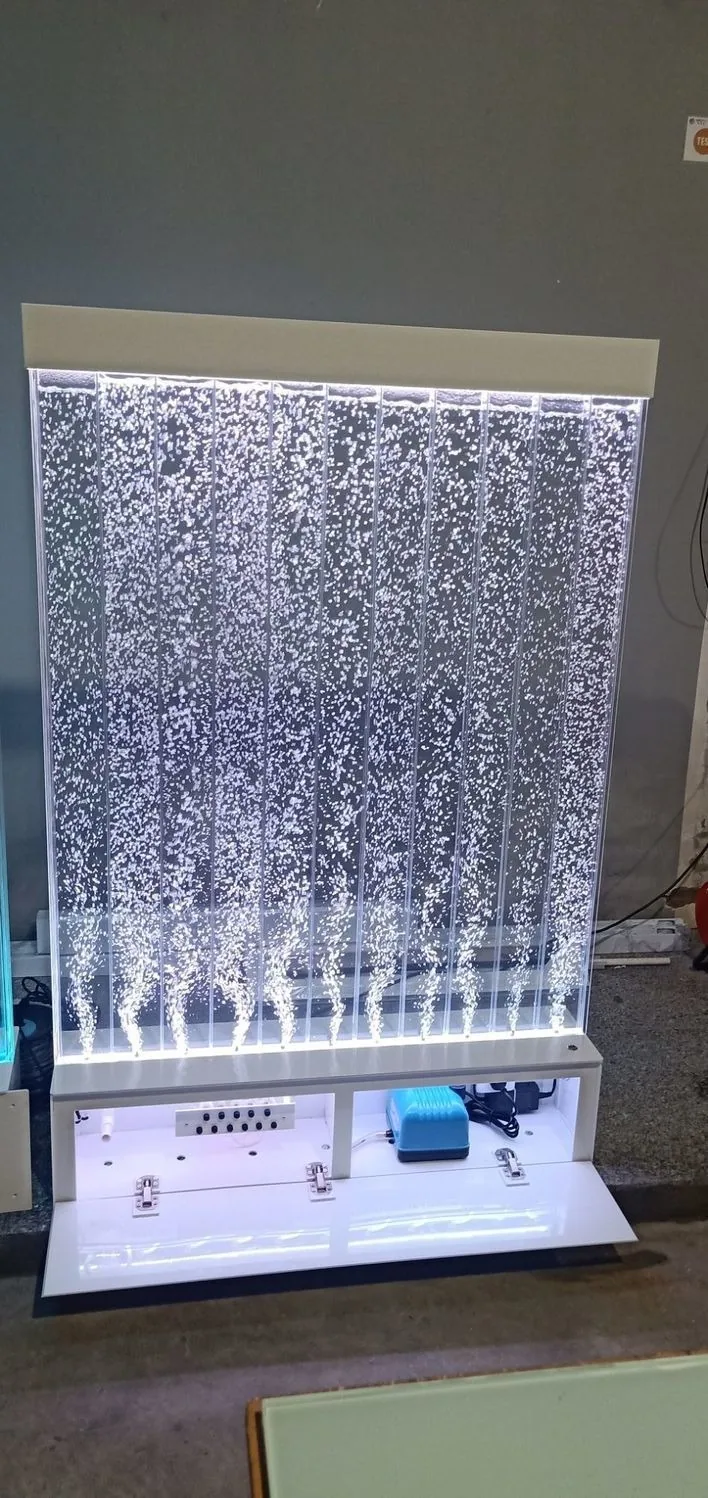 Bubble Water Feature Wall with Wine Rack — Hallway Screen — view 9