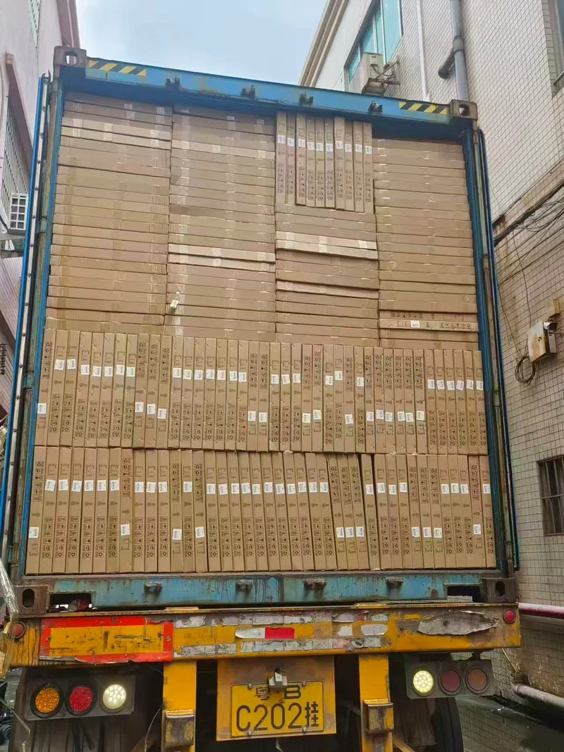 Container loading, rear view